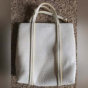 Elizabeth And James White Crossbody Bag